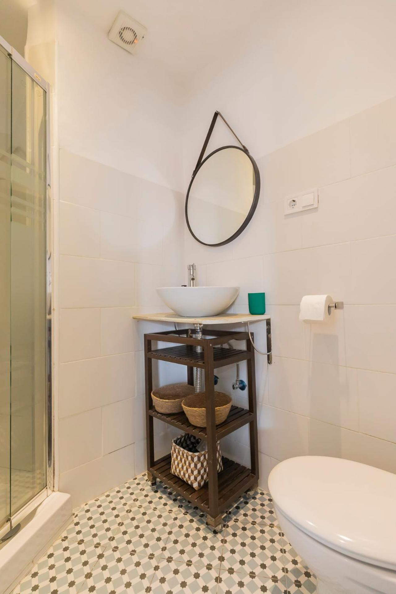 Akomodat En Apartamento Luminoso Junto Al Paseo De La Ria Bilbau Exterior foto